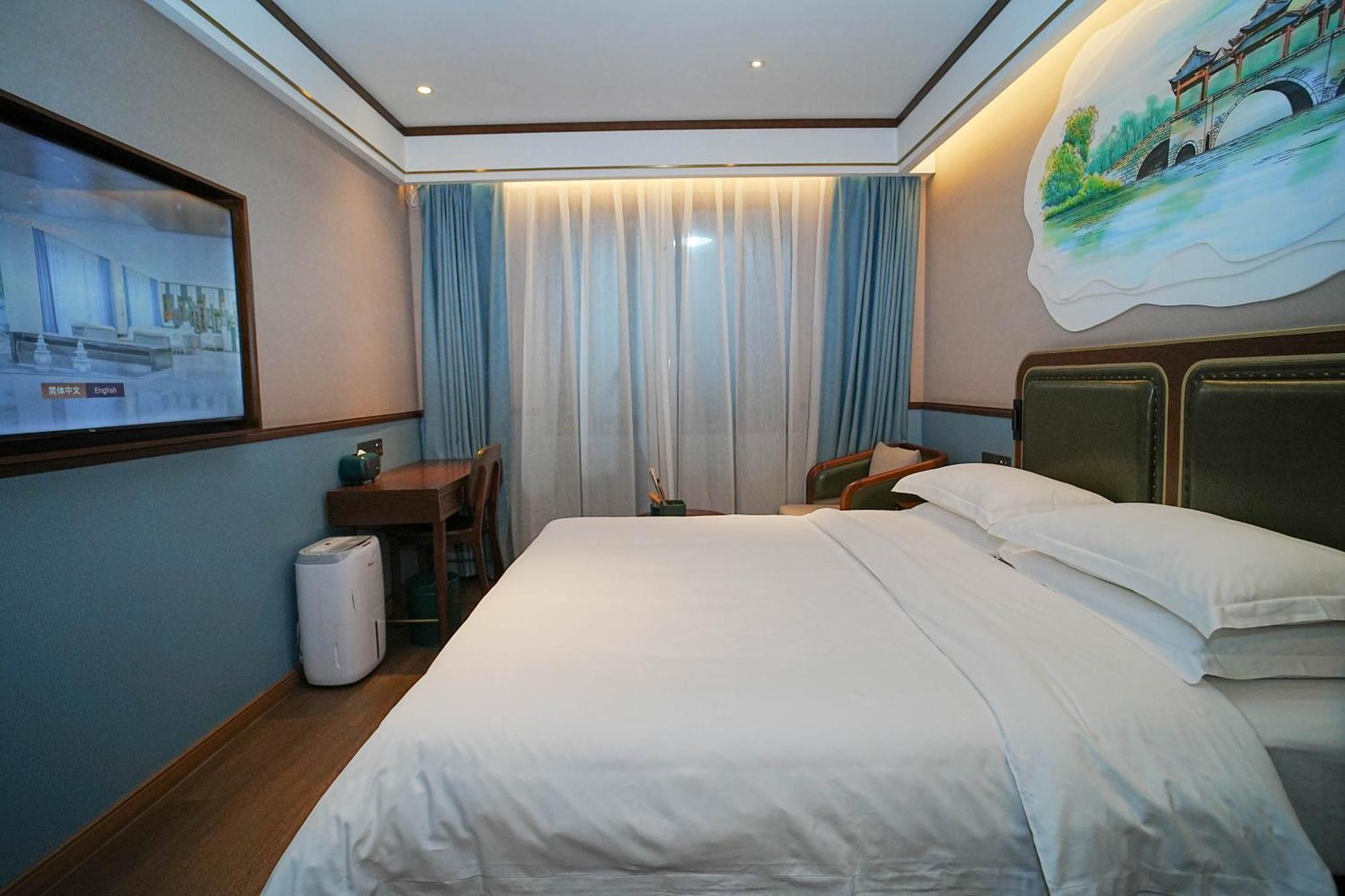 Nost Algia S Hotel In The West Lake Scenic Area-,Lingyin Temple, Leifeng Tower, Children'S Playground, Free Night Snack, Free Laundry, English Communication Well, Free Travel Advice 杭州 外观 照片