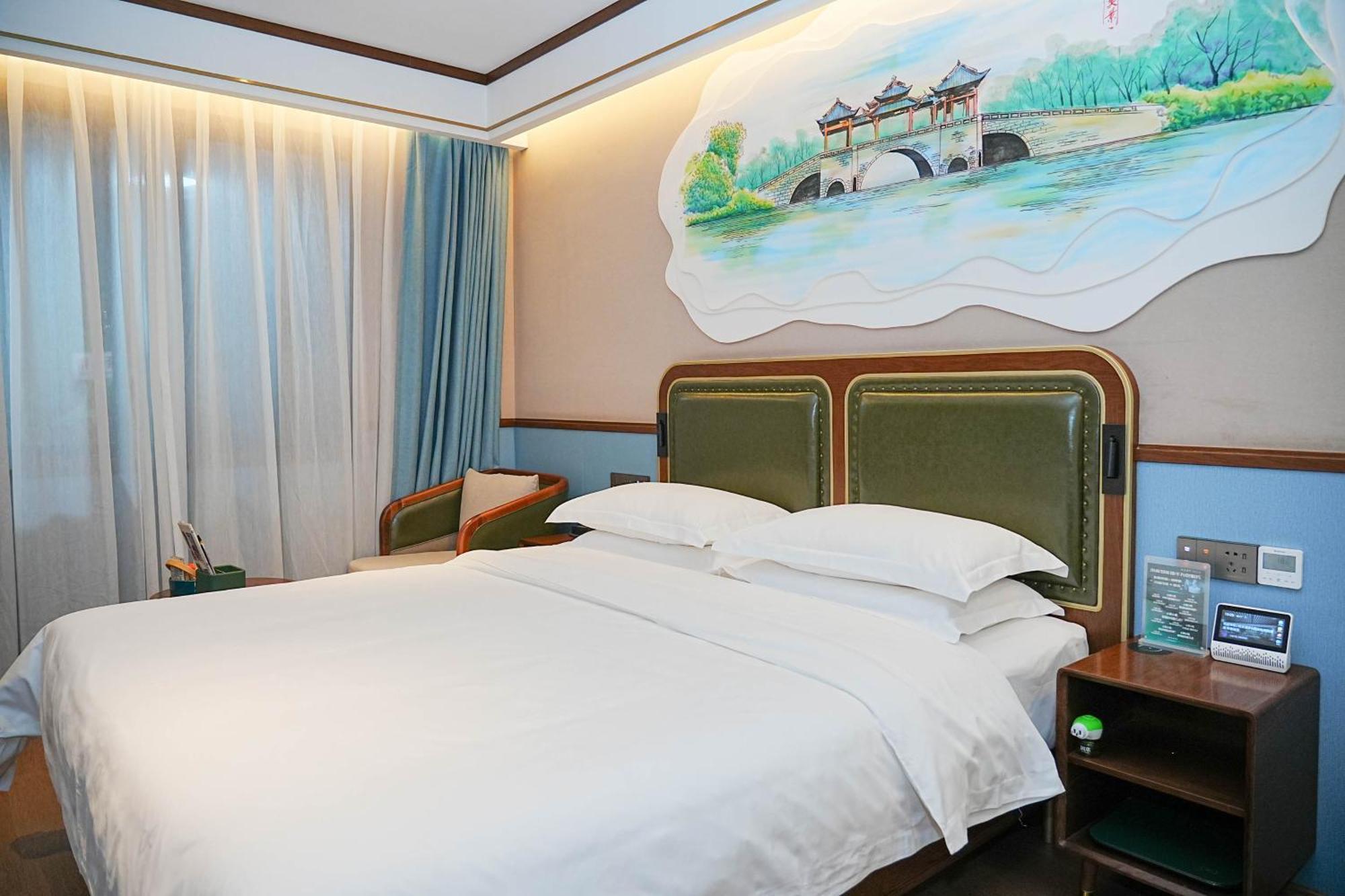 Nost Algia S Hotel In The West Lake Scenic Area-,Lingyin Temple, Leifeng Tower, Children'S Playground, Free Night Snack, Free Laundry, English Communication Well, Free Travel Advice 杭州 外观 照片