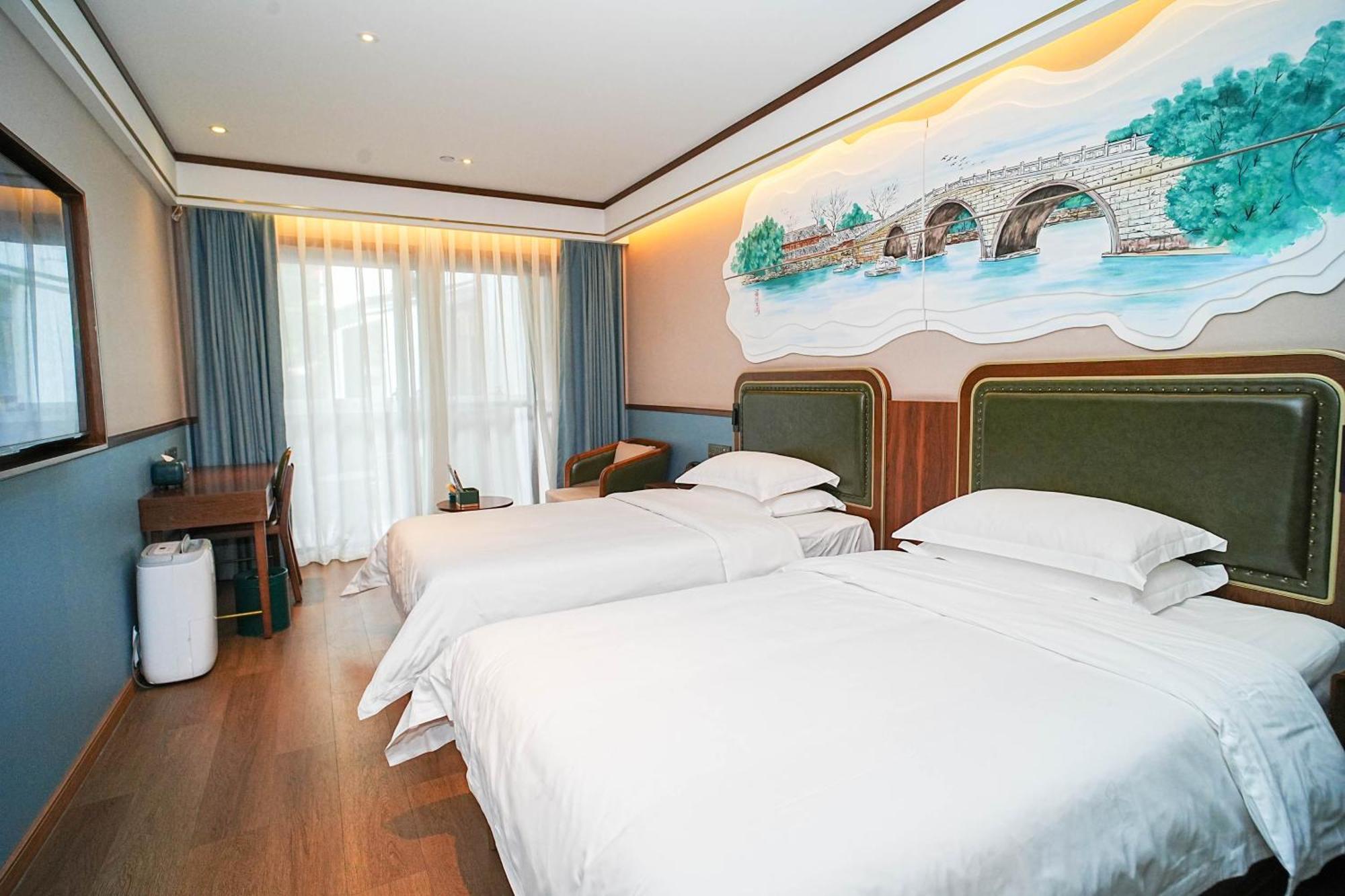Nost Algia S Hotel In The West Lake Scenic Area-,Lingyin Temple, Leifeng Tower, Children'S Playground, Free Night Snack, Free Laundry, English Communication Well, Free Travel Advice 杭州 外观 照片